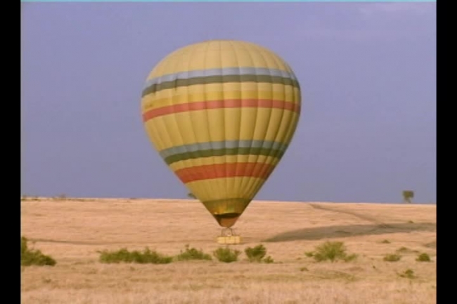 hot air balloon over kenya