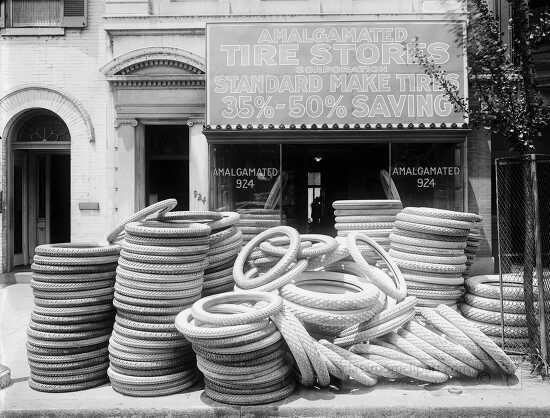 amalgamated tire store front 1920