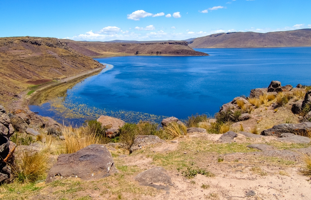 lake umayo near puno in peru 006a