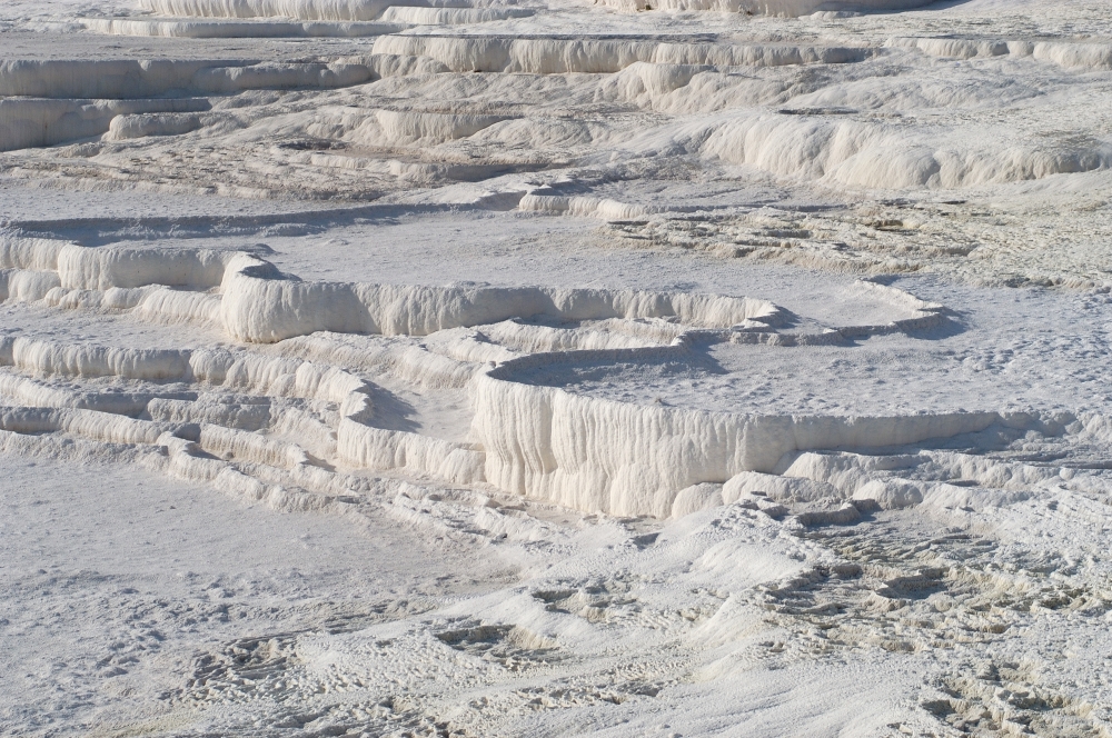 white travertine terraces at pamukkale 18.tif