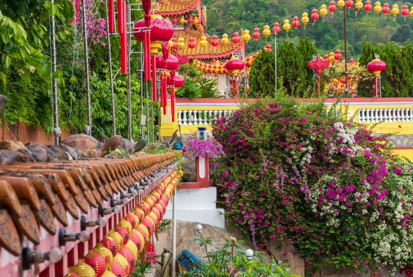 kek lok si temple and garden penang malaysia