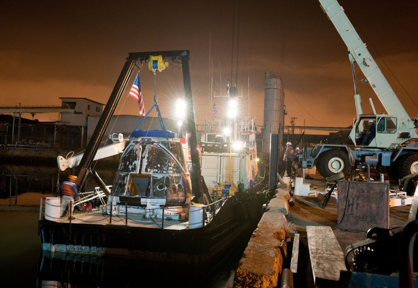 spacexs dragon cargo craft capsule at port 12