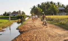 Cycling Through the Scenic Countryside of Siem Reap