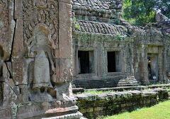 Explore the Ancient Beauty of Angkor Wat in Siem Reap