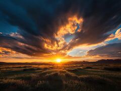 Spectacular Golden Hour Over Arizonas Vast Landscape